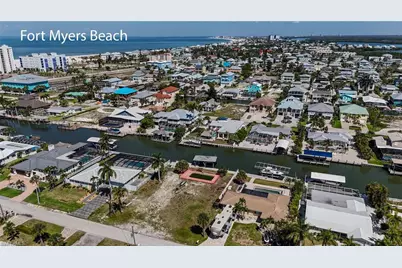 207 Ibis St, Fort Myers Beach, FL 33931 - Photo 5