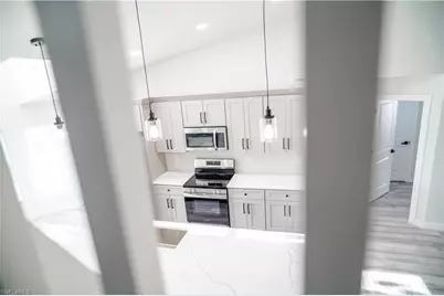 2801 Flora Ave N, Lehigh Acres, FL 33971 - Photo 9