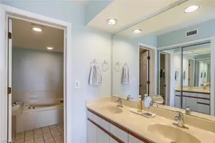 340 Horse Creek Dr, Naples, FL 34110 - Photo 15