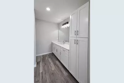 202 NW 25th Pl, Cape Coral, FL 33993 - Photo 5