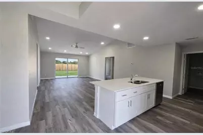 202 NW 25th Pl, Cape Coral, FL 33993 - Photo 3