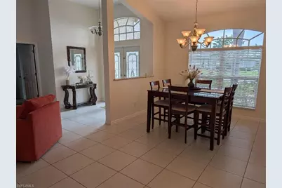 5008 SW 9th Pl, Cape Coral, FL 33914 - Photo 5