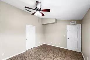2130 NE 8th Pl, Cape Coral, FL 33909 - Photo 23