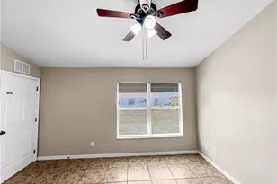 2130 NE 8th Pl, Cape Coral, FL 33909 - Photo 25