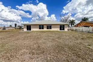 2130 NE 8th Pl, Cape Coral, FL 33909 - Photo 39