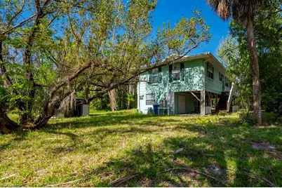7046/7058 Maida Ln, Fort Myers, FL 33907 - Photo 21