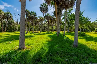 7046/7058 Maida Ln, Fort Myers, FL 33907 - Photo 13