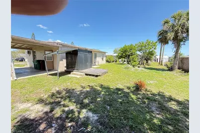 21155 Meehan Ave, Port Charlotte, FL 33952 - Photo 9