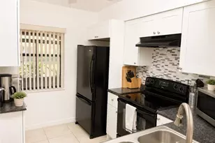 11901 Caraway Ln, Fort Myers, FL 33908 - Photo 5