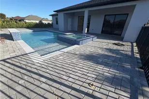 615 SW 22nd Terrace, Cape Coral, FL 33991 - Photo 5