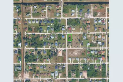 3319 33rd St SW, Lehigh Acres, FL 33976 - Photo 3