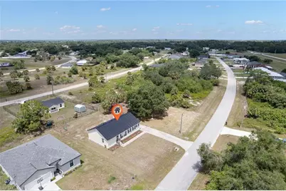 2040 S Montana Cir, Labelle, FL 33935 - Photo 21