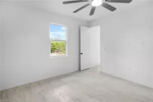 937 Jaguar Blvd, Lehigh Acres, FL 33974 - Photo 25