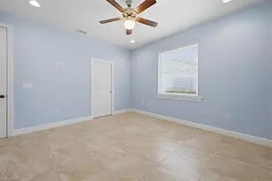 2416 SE 8th Ave, Cape Coral, FL 33990 - Photo 15
