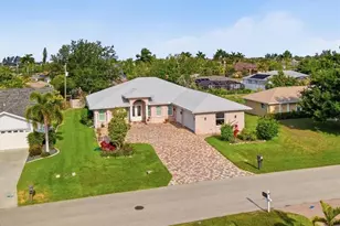 2416 SE 8th Ave, Cape Coral, FL 33990 - Photo 5