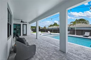 2419 Country Club Blvd, Cape Coral, FL 33990 - Photo 9