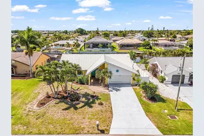 920 SE 33rd St, Cape Coral, FL 33904 - Photo 5