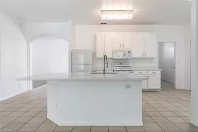 1824 SW 2nd St, Cape Coral, FL 33991 - Photo 19