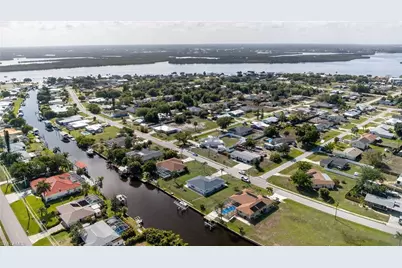 27256 San Marino Dr S, Punta Gorda, FL 33983 - Photo 35