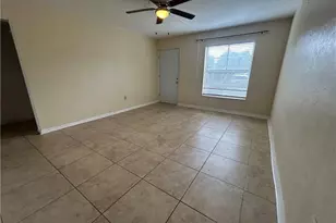 2828 Jackson St, Fort Myers, FL 33901 - Photo 3