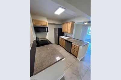 2828 Jackson St #J3, Fort Myers, FL 33901 - Photo 7