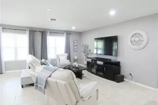 4630 SW 16th Pl, Cape Coral, FL 33914 - Photo 11