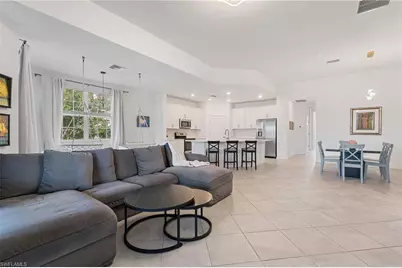 12050 Santaluz Dr #202, Fort Myers, FL 33913 - Photo 7