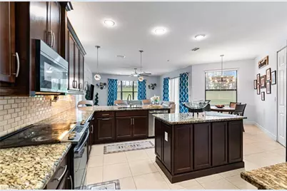 10143 Chesapeake Bay Dr, Fort Myers, FL 33913 - Photo 17