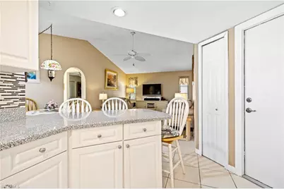 3906 SE 10th Pl, Cape Coral, FL 33904 - Photo 13