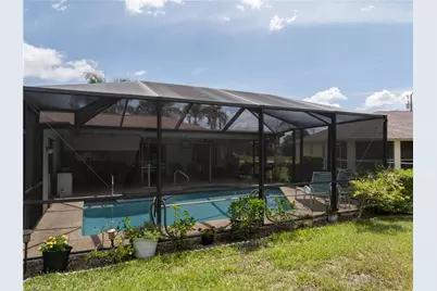 3906 SE 10th Pl, Cape Coral, FL 33904 - Photo 3