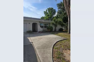 4201 SE Coronado Pky, Cape Coral, FL 33904 - Photo 1