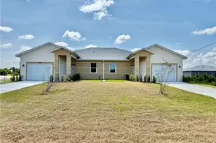 350/352 Pullman St, Lehigh Acres, FL 33974 - Photo 1