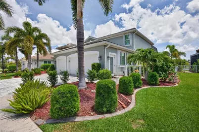 14017 Clear Water Ln, Fort Myers, FL 33907 - Photo 37
