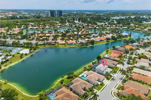14017 Clear Water Ln, Fort Myers, FL 33907 - Photo 35
