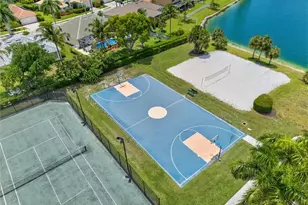 14017 Clear Water Ln, Fort Myers, FL 33907 - Photo 47