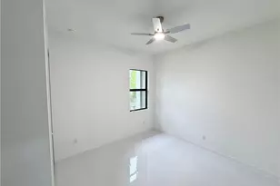728 Crestline Ave S, Lehigh Acres, FL 33974 - Photo 27