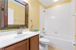 2448 Laurentina Ln, Cape Coral, FL 33909 - Photo 15