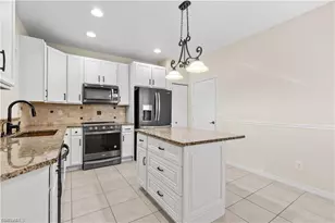 2448 Laurentina Ln, Cape Coral, FL 33909 - Photo 9