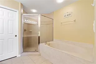 2448 Laurentina Ln, Cape Coral, FL 33909 - Photo 13