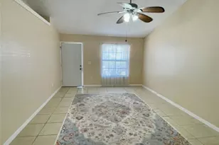 1804 SW 21st Ln, Cape Coral, FL 33991 - Photo 5