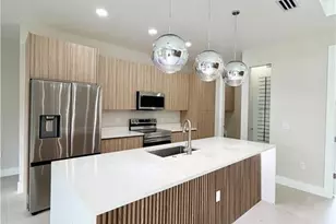 1013 Lincoln Ave, Lehigh Acres, FL 33972 - Photo 27