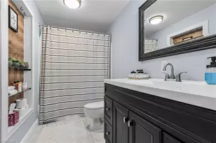 776 Entrada Dr S, Fort Myers, FL 33919 - Photo 25