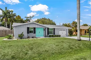 776 Entrada Dr S, Fort Myers, FL 33919 - Photo 1