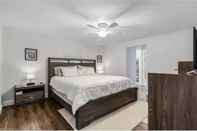 776 Entrada Dr S, Fort Myers, FL 33919 - Photo 19