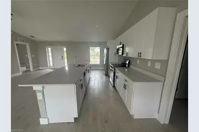 2524 NE 1st Pl, Cape Coral, FL 33909 - Photo 3