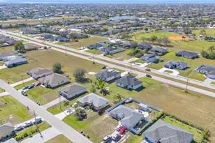 1021 Chiquita Blvd N, Cape Coral, FL 33993 - Photo 39