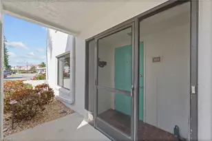 1784 Augusta Dr, Fort Myers, FL 33907 - Photo 3