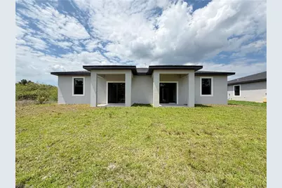 1256 Milwaukee Blvd, Lehigh Acres, FL 33974 - Photo 15