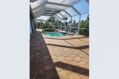 228 SE 30th Ter, Cape Coral, FL 33904 - Photo 27