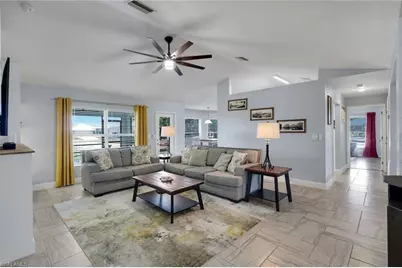 1402 NE 19th Ter, Cape Coral, FL 33909 - Photo 5